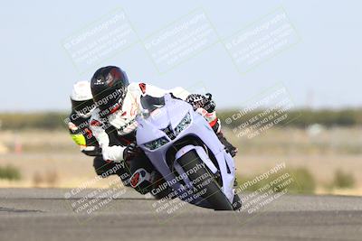 media/Oct-13-2025-Lets Ride (Mon) [[1a1cd08581]]/B Group/1020am (Sweeper)/